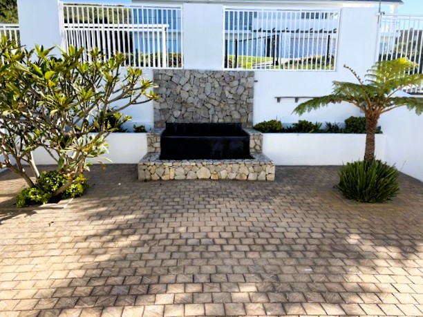 5 Bedroom Property for Sale in Whale Rock Hill Western Cape